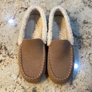 $149 Rothy's The Merino Wool Sherpa Slipper in Nutmeg size 6.